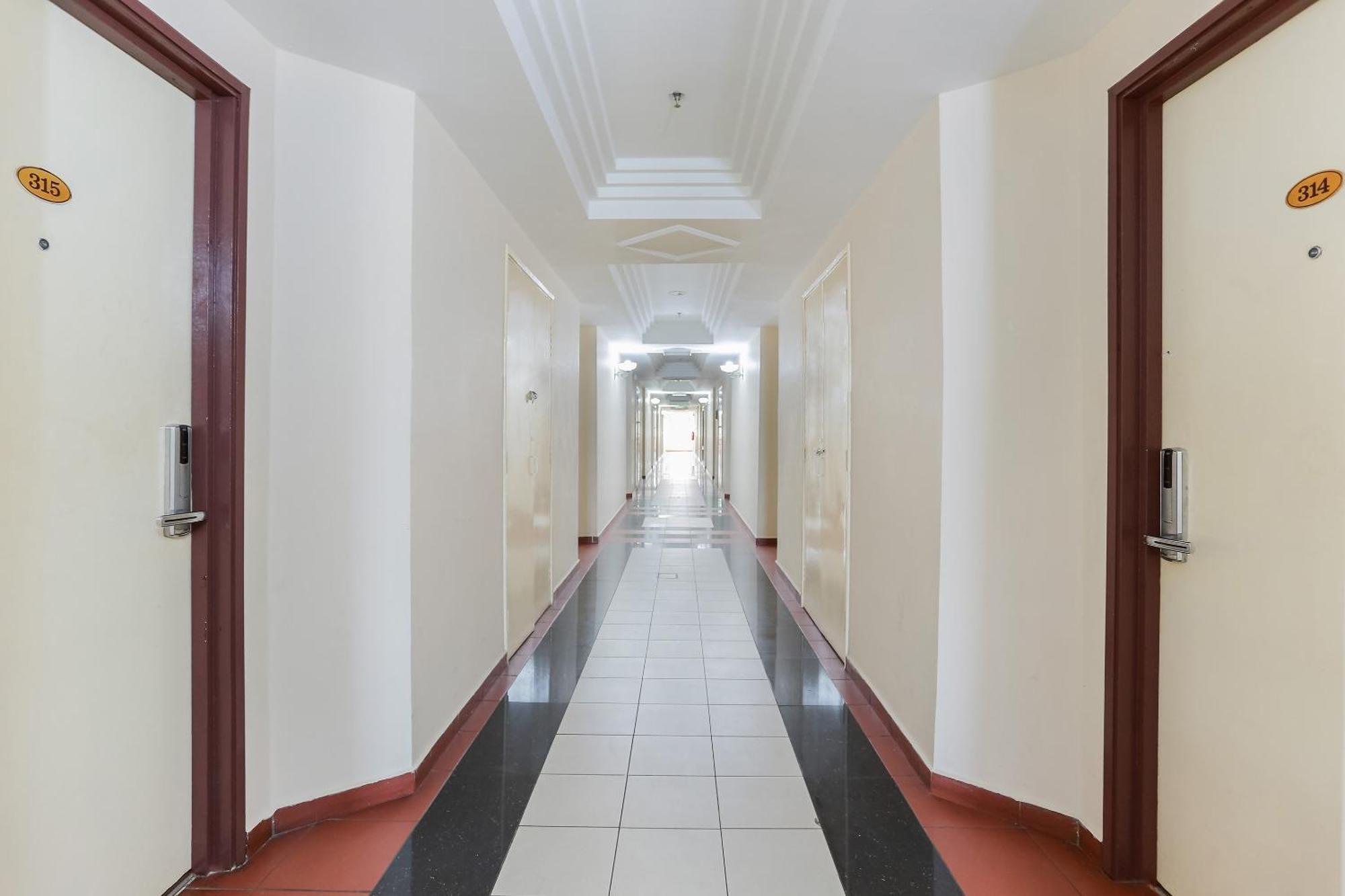 Collection O Hotel Super Cowboy Malacca Exterior foto
